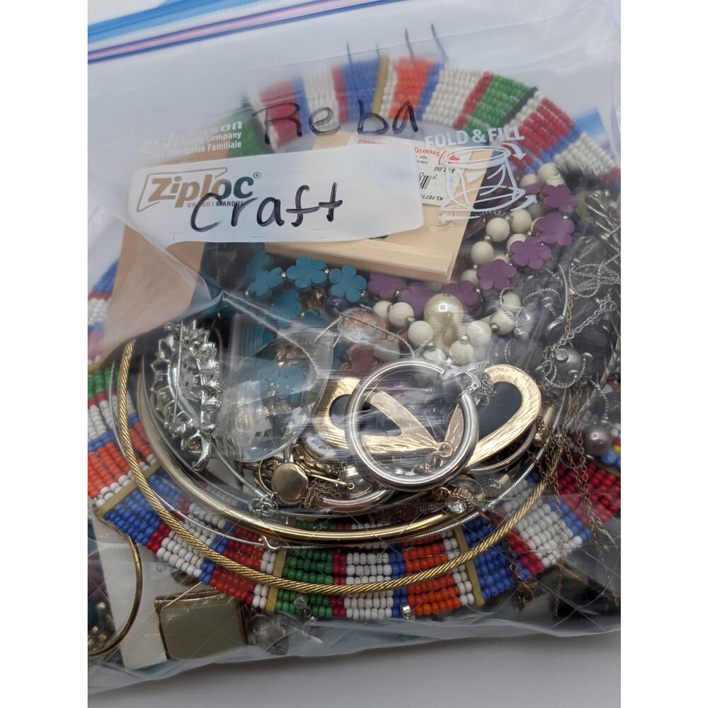 Jewelry Lot Reba Repurpose Bag Over 4 Pounds Beads & Possible Wearable Pieces - Picture 4 of 10